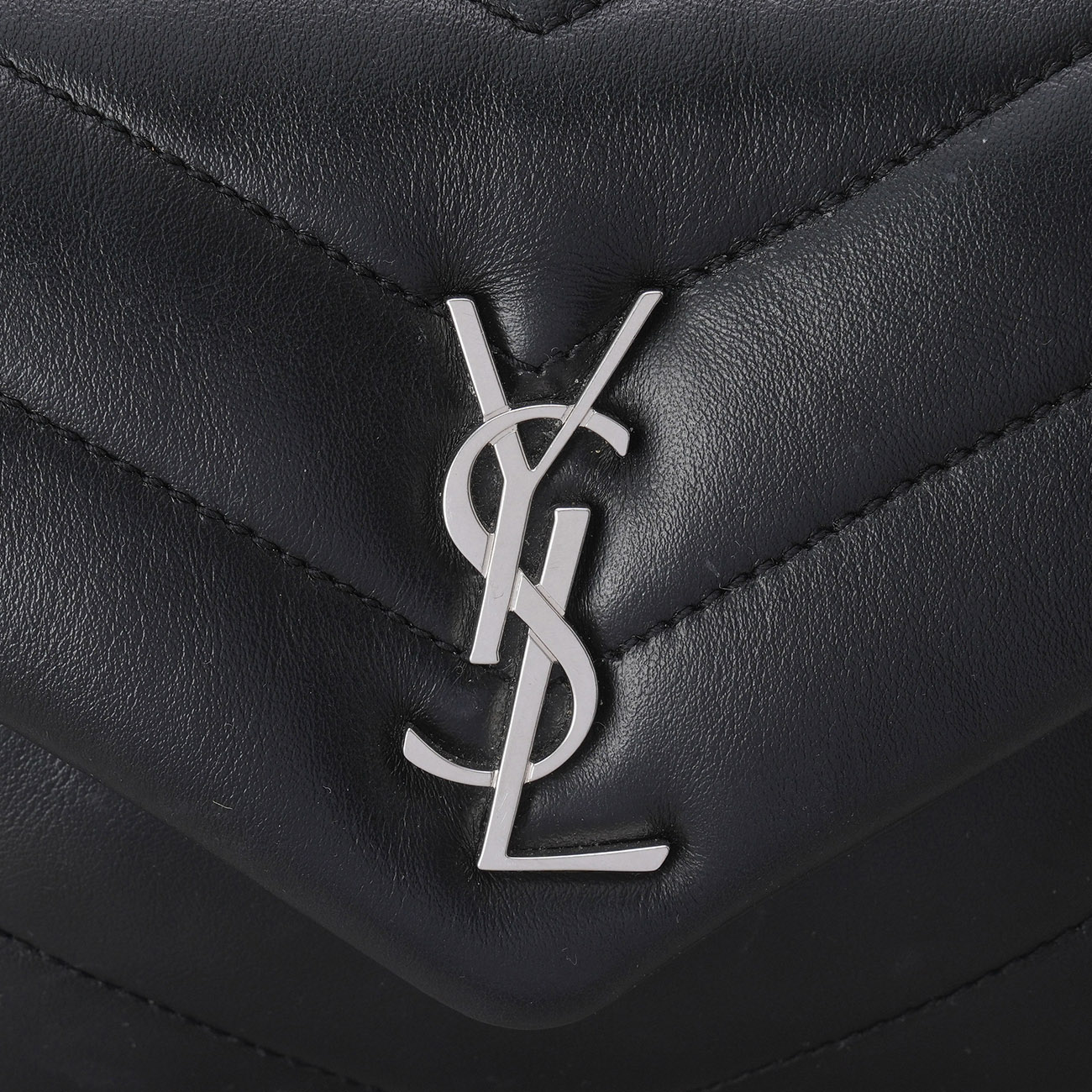 YVES SAINT LAURENT(USED)생로랑 630951 루루 토이 크로스백